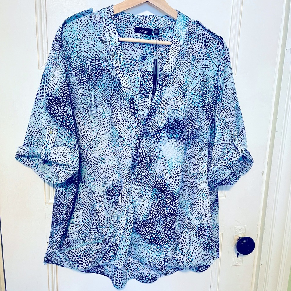 NWT Blouson blouse in 2X by Apt. 9